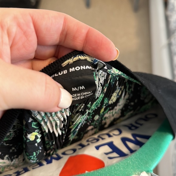 Club Monaco sweater - Picture 3 of 3